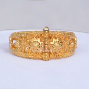 Regal Heritage Silver Bracelet